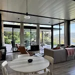 Sorte Gestacas By House And People Ferienhaus *