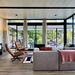 Ferienhaus Sorte Gestacas By House And People Louredo (Braga)