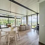 Ferienhaus Sorte Gestacas By House And People Louredo (Braga)