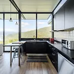 Ferienhaus Sorte Gestacas By House And People