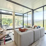 Sorte Gestacas By House And People * Louredo (Braga)