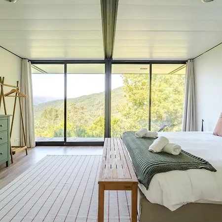 Sorte Gestacas By House And People * Louredo (Braga)