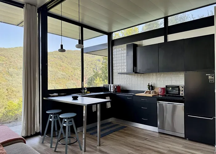 Sorte Gestacas By House And People Feriehus