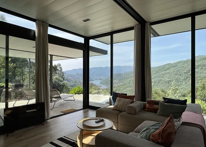 펜션 Sorte Gestacas By House And People Louredo (Braga)