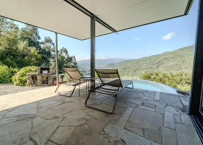 Sorte Gestacas By House And People Feriehus *