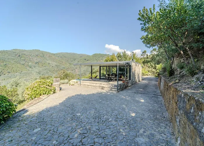 Sorte Gestacas By House And People Louredo (Braga)