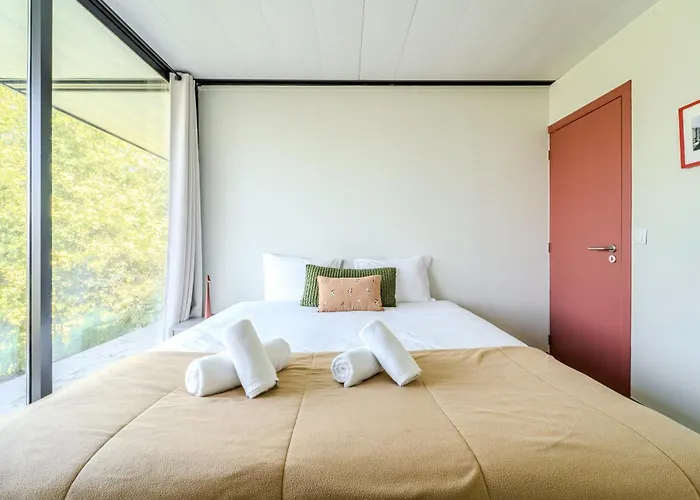 Feriehus Sorte Gestacas By House And People