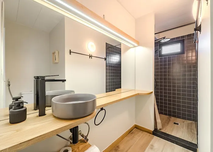 Feriehus Sorte Gestacas By House And People